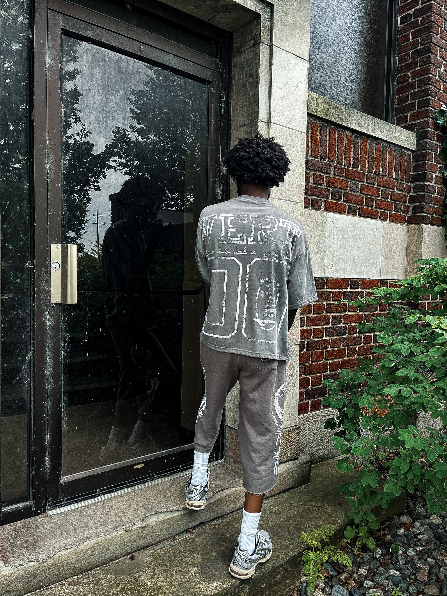 “Ash” Vert Tears Box Tee