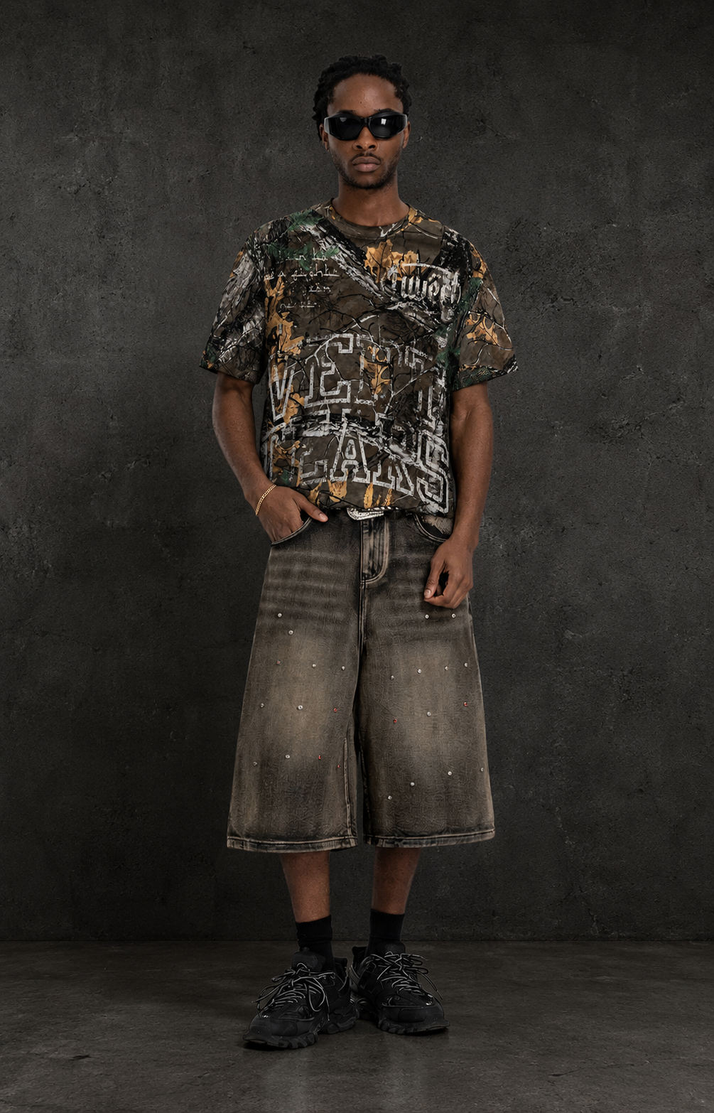 “Camo” Vert Tears Box Tee