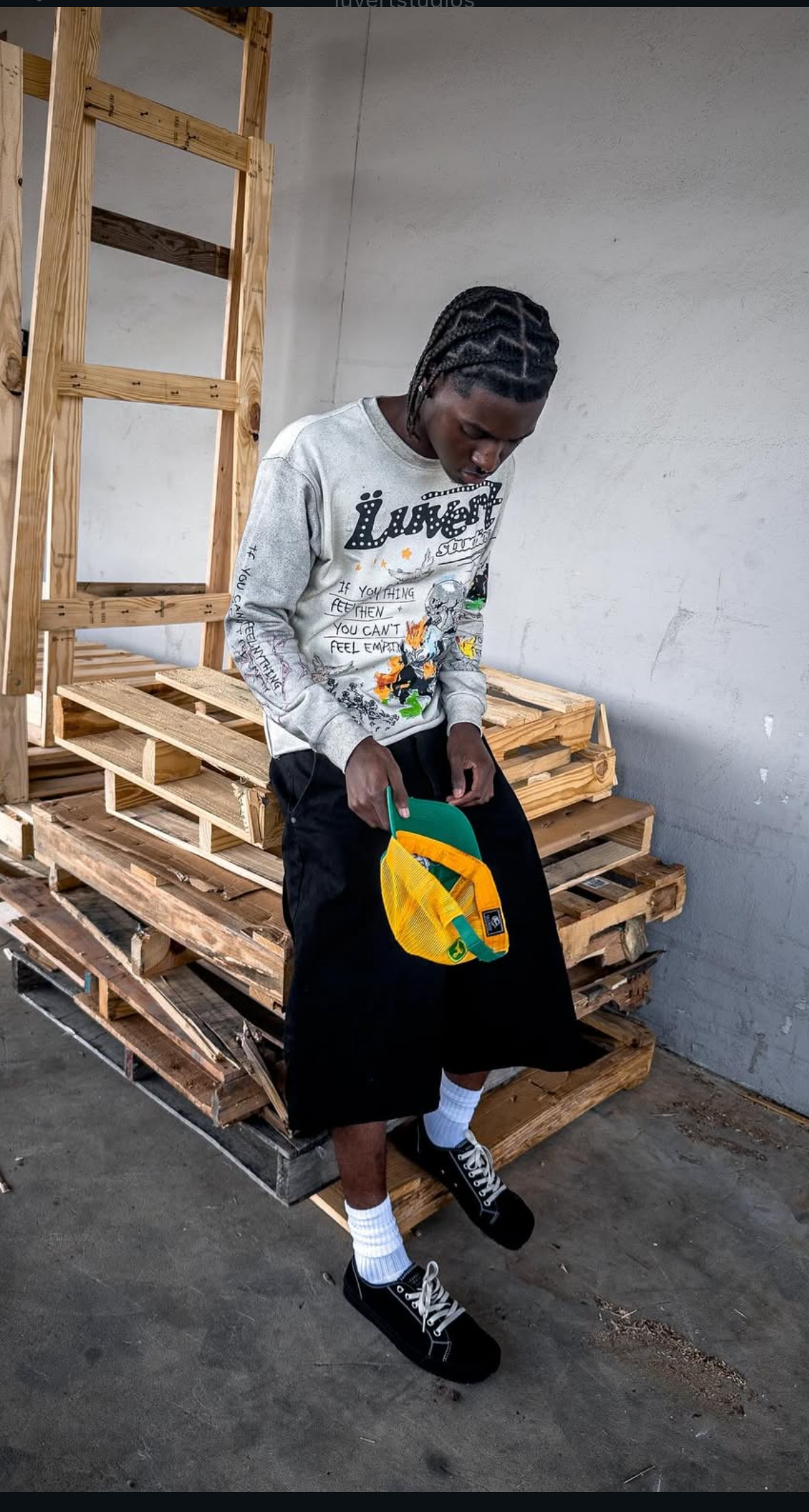 “NUMB” Long sleeve